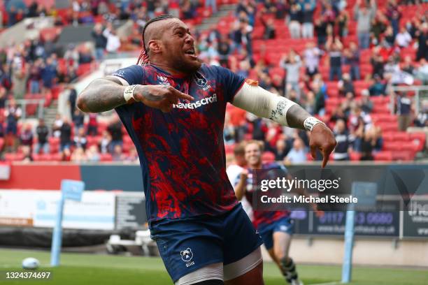 Nathan Hughes of Bristol Bears celebrates setting up the third try during the Gallagher Premiership Rugby semi final match between Bristol Bears and...