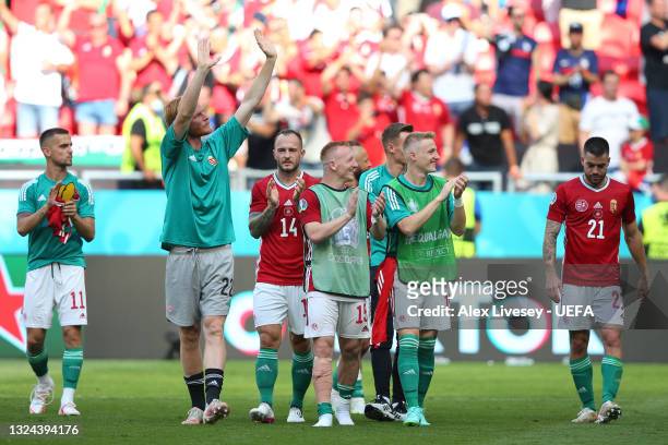Adam Bogdan, Laszlo Kleinheisler and Kevin Varga applauds the fans after the UEFA Euro 2020 Championship Group F match between Hungary and France at...