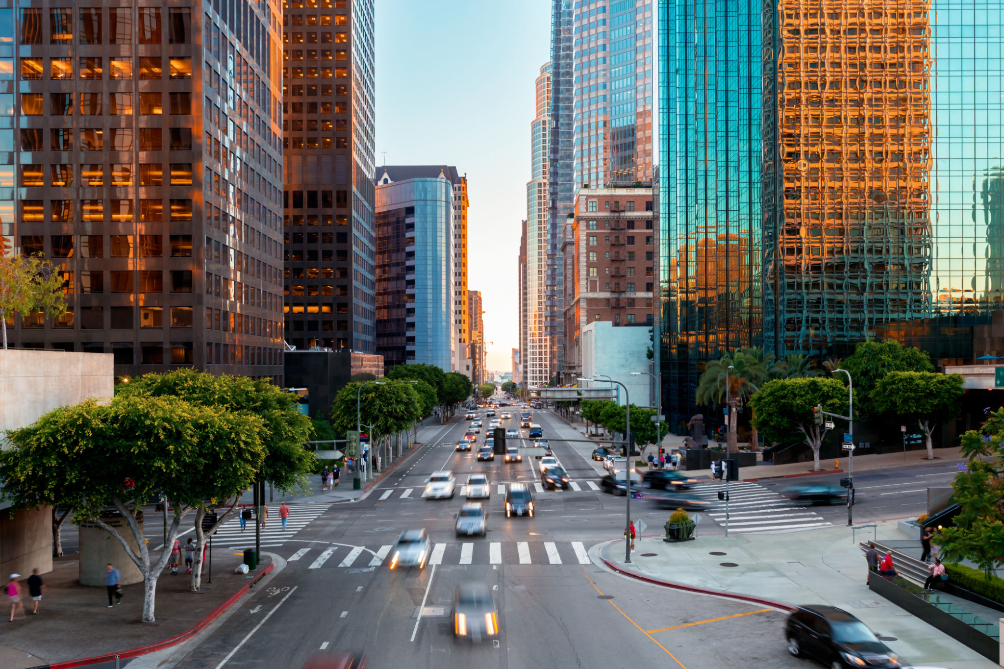 busy downtown LA street