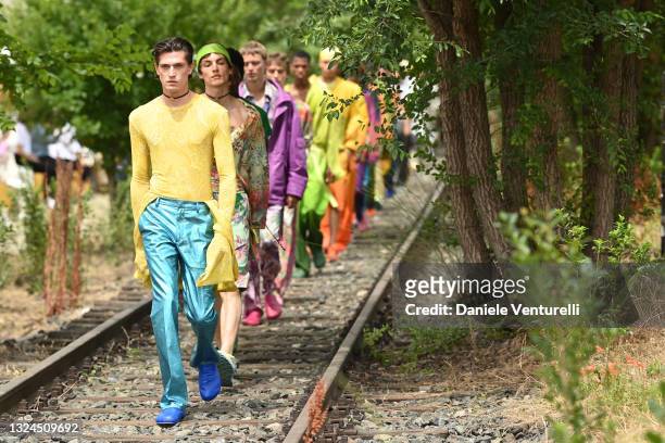 Model walks the runway during the Etro Fashion Show at the Milan Men's Fashion Week Spring/Summer 2021/22 on June 20, 2021 in Milan, Italy.