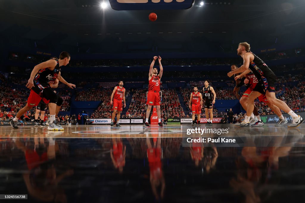 Perth v Melbourne - NBL Grand Final Series: Game 2