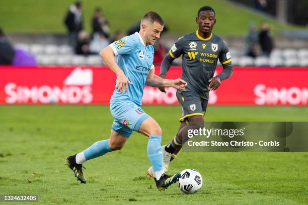 Scott Jamieson of Melbourne City dribbles the ball during the A-League Semi-Final match between Melbourne City and Macarthur FC at Netstrata Jubilee...