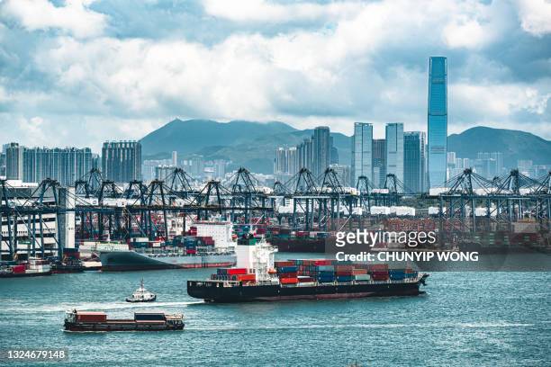 view on cargo crane container terminal in hong kong - hong kong community 個照片及圖片檔