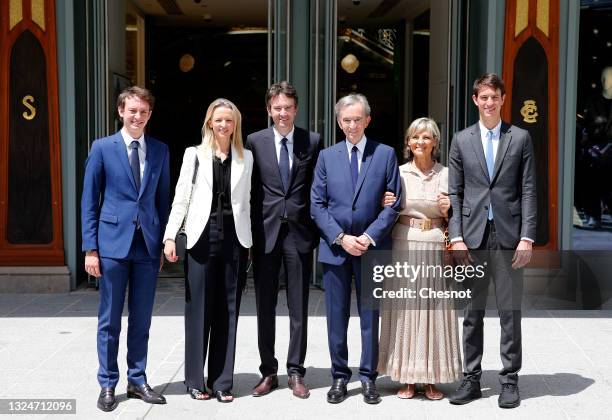Head of French multinational corporation LVMH Bernard Arnault and his wife Helene , pose with their children Frederic Arnault, Delphine Arnault,...