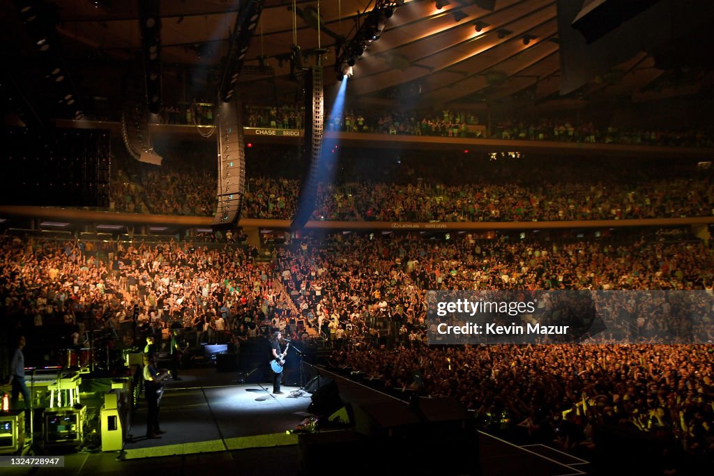 The Foo Fighters Reopen Madison Square Garden