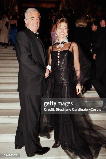 Jean Paul Belmondo and Natty Belmondo attend the reopening Gala of the Opéra de Paris on March 18, 1996 in Paris, France.