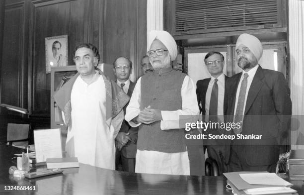 Finance Minister Manmohan Singh with his top officials before budget presentation on March 15, 1995. Planning Commission Deputy Chairman Montek Singh...