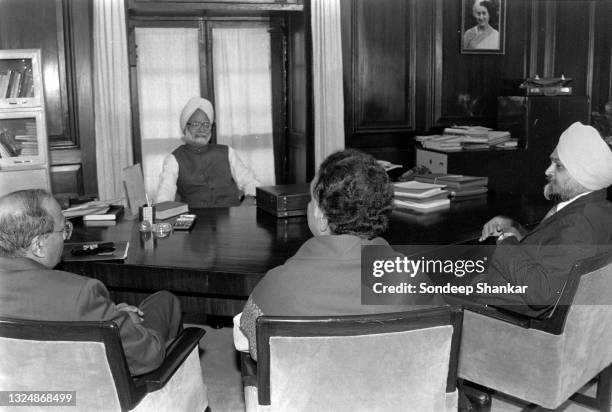 Finance Minister Manmohan Singh with his top officials before budget presentation on March 15, 1995. Planning Commission Deputy Chairman Montek Singh...