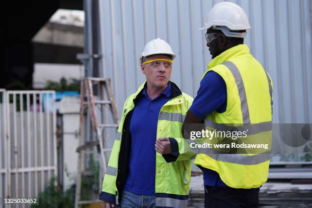 Chimo Engineer Engineer Team Cutout Photos and Premium High Res Pictures - Getty Images