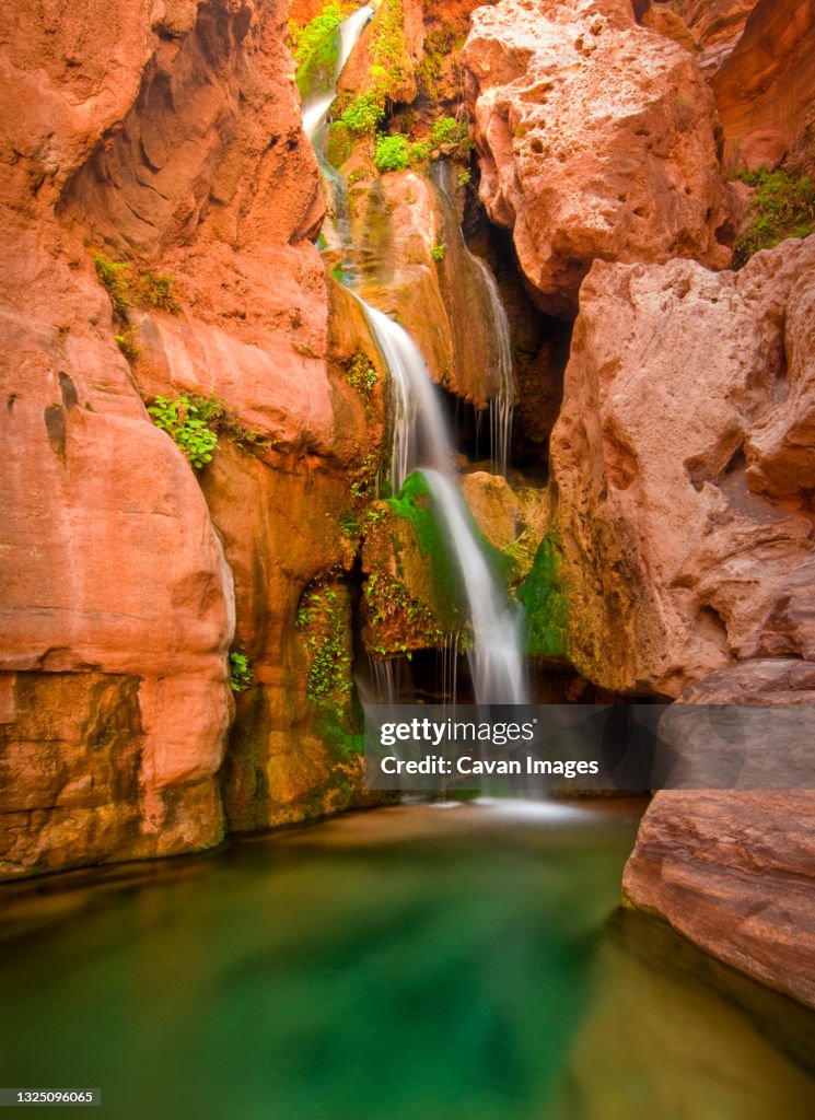 Elves Chasm waterfall, Grand Canyon National Park