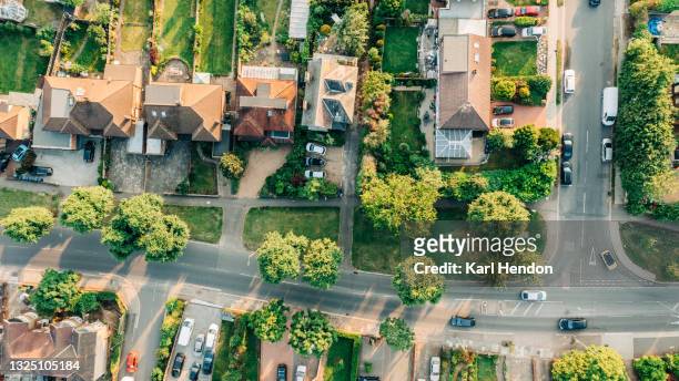 a aerial daytime view of a suburban road in london - stock photo - bostadsområde bildbanksfoton och bilder