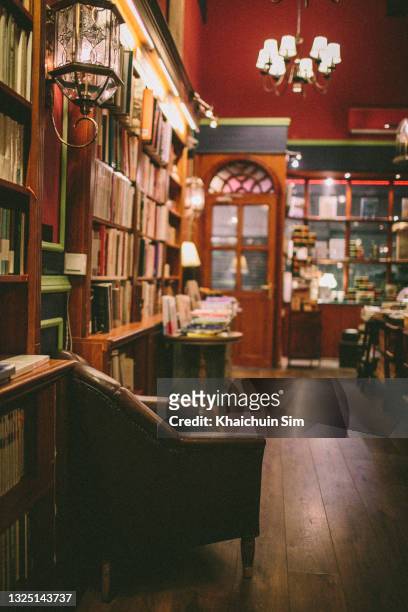 vintage old school bookstore interior - bookshop stock pictures, royalty-free photos & images