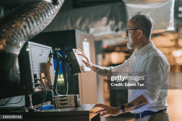 1,164 Male Off Camera Stock Photos, High-Res Pictures, and Images ...