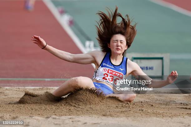 Long Jump Women Photos and Premium High Res Pictures - Getty Images