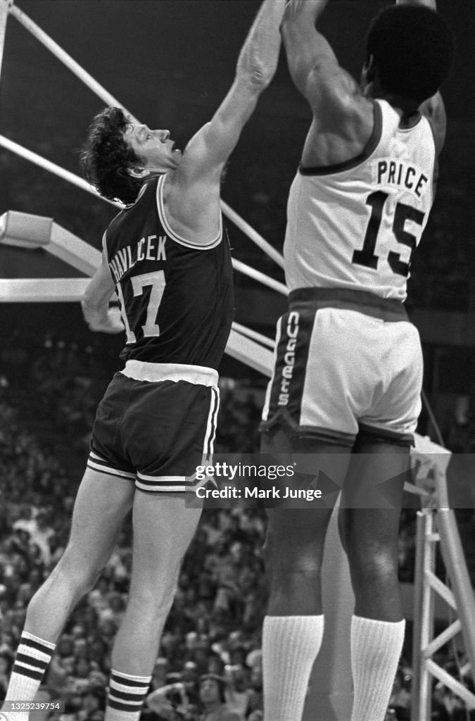 Denver Nuggets v Boston Celtics, 2-27-77
