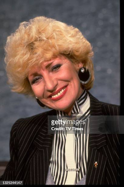 Comedian and impressionist Faith Brown, circa 1985.