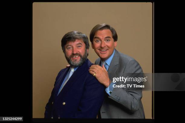 Comedians Bob Monkhouse and Jimmy Tarbuck, circa 1982.