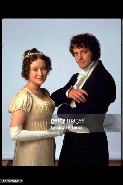 Actors Colin Firth and Jennifer Ehle in character as Mr. Darcy and Elizabeth Bennet in period drama Pride And Prejudice, circa 1995.