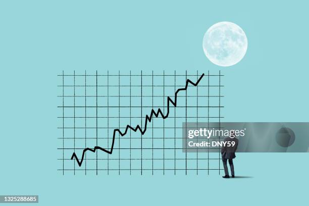 investments going to the moon - market risk stock pictures, royalty-free photos & images