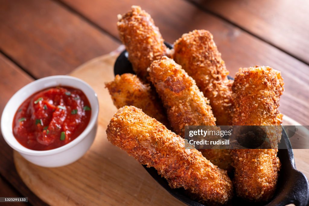 Mozzarella Sticks