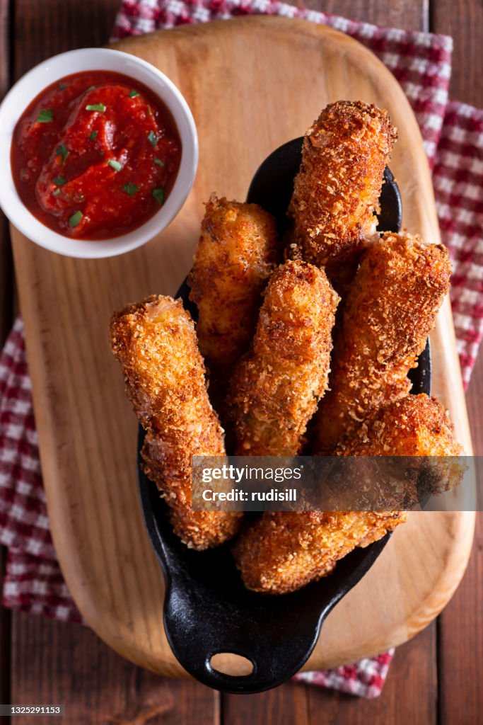 Mozzarella Sticks