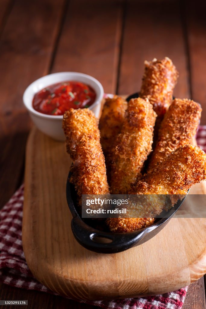 Mozzarella Sticks