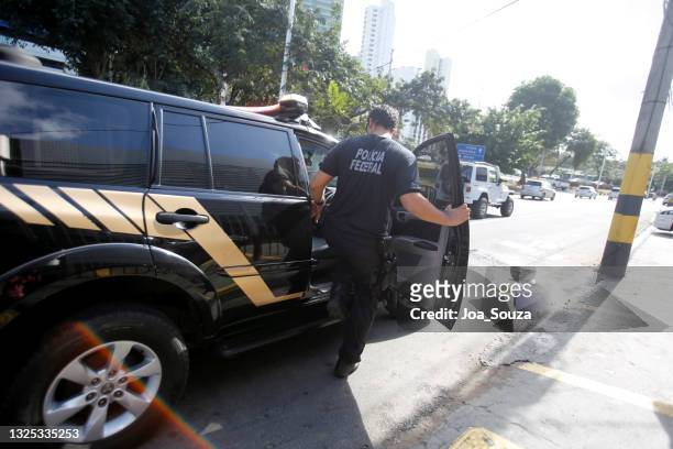 federal police of brazil - federal police stock pictures, royalty-free photos & images