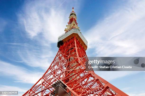 tokyo tower, japan - torre di tokyo foto e immagini stock