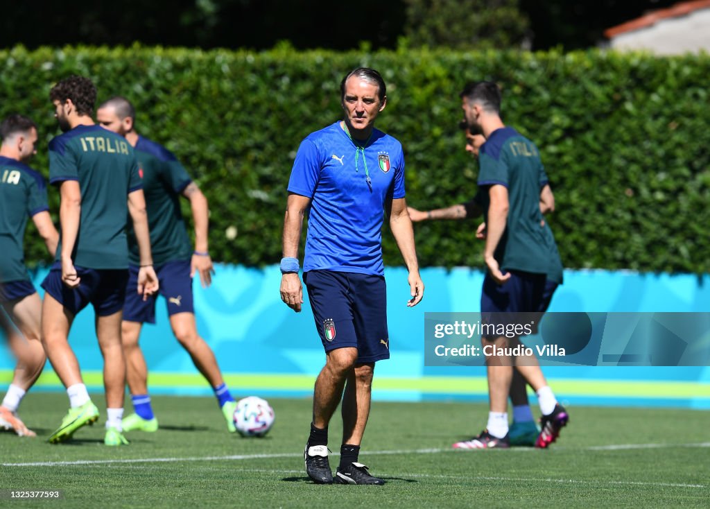 Italy Training Session - UEFA Euro 2020: Round of 16
