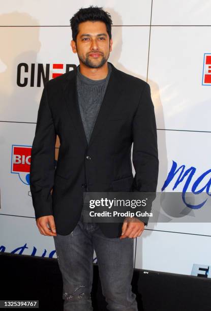 Aftab Shivdasani attends the 'Mausam' film premier show on September 22, 2011 in Mumbai, India.