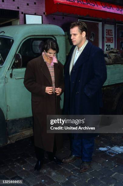 Annette Hörmann und Al Corley im Film "Hard Days, Hard Nights", Deutschland 1990.