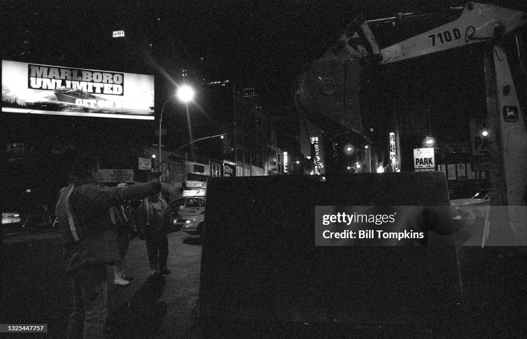 Bill Tompkins Times Square Archive