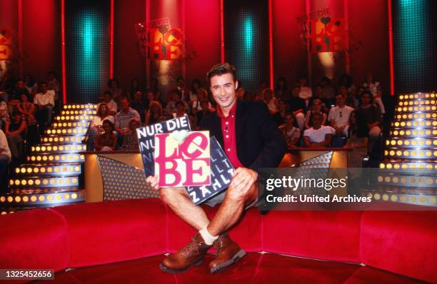 Nur die Liebe zählt, Fernsehshow, Deutschland 1993 - 2011, Moderator: Kai Pflaume(.