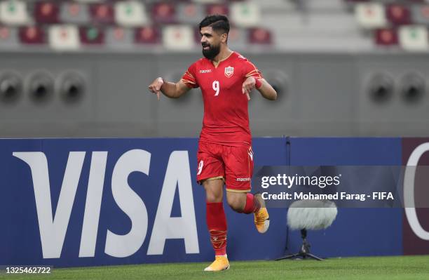 Hashaim 87 Sayed Hashim Stock Photos, High-Res Pictures, and Images - Getty Images