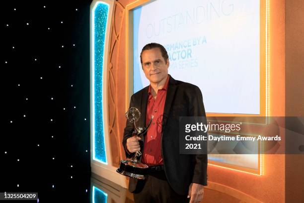 In this image released on June 25, Maurice Benard poses with the award for Outstanding Performance by a Lead Actor in a Drama Series for General...