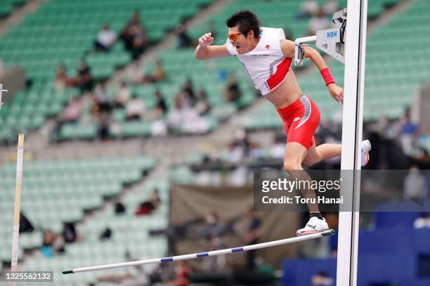 Daichi Sawano reacts as he competes in the Men's Pole Vault final during the 105th Japan Athletics Championships at Yanmar Stadium Nagai on June 26,...