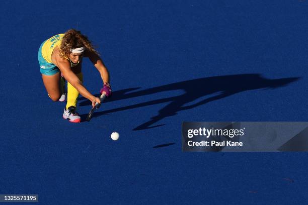 Rosie Malone of the Hockeyroos in action during the FIH Pro League match between the Australian Hockeyroos and the New Zealand Black Sticks at Perth...