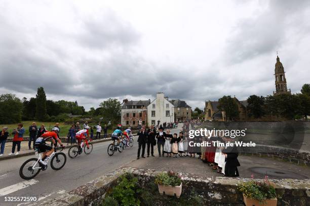 Connor Swift of The United Kingdom and Team Arkéa Samsic, Anthony Perez of France and Team Cofidis, Ide Schelling of The Netherlands and Team BORA -...