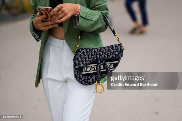 4,706 Dior Saddle Bag Stock Photos, High-Res Pictures, and Images