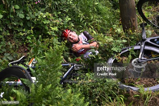 Marc Hirschi of Switzerland and UAE-Team Emirates injury after crash during the 108th Tour de France 2021, Stage 1 a 197,8km stage from Brest to...