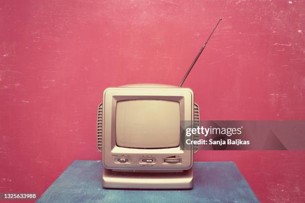 vintage television - pink tube stock pictures, royalty-free photos & images