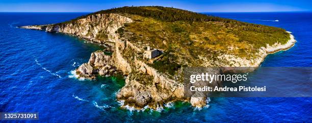 san domino lighthouse, tremiti islands, italy - isole tremiti stock pictures, royalty-free photos & images