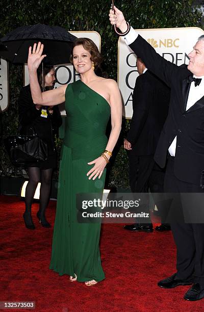 Actress Sigourney Weaver arrives at the 67th Annual Golden Globe Awards at The Beverly Hilton Hotel on January 17, 2010 in Beverly Hills, California.