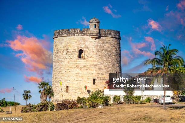 colonial fort in varadero city, cuba - matanzas province stock pictures, royalty-free photos & images