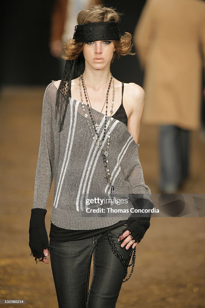 Mercedes-Benz Fall 2007 L.A. Fashion Week at Smashbox Studios - Monarchy Collection - Runway