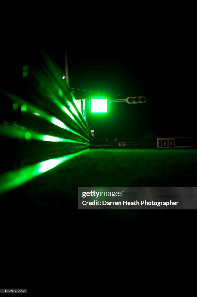 Green Light, Safety Barriers, 2011 Japanese Grand Prix