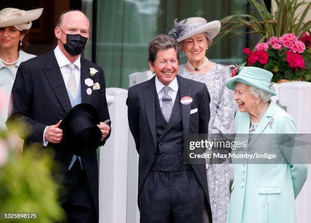 John Gosden, John Warren and Queen Elizabeth II stand in the parade ring on day 5 of Royal Ascot at Ascot Racecourse on June 19, 2021 in Ascot,...