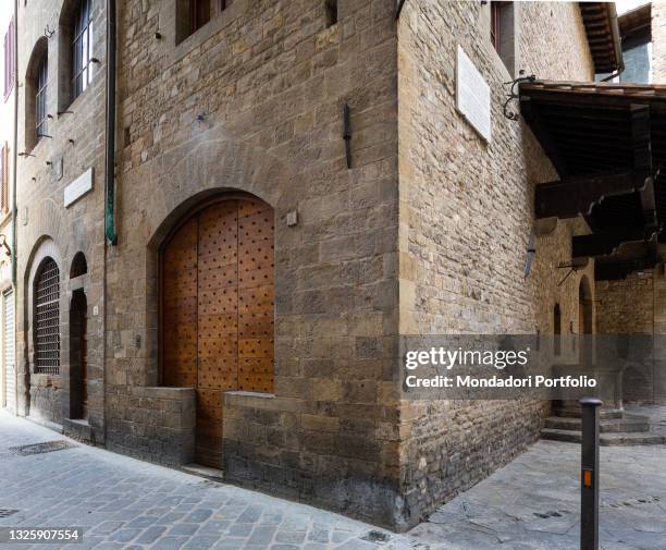30 Dante House And Museum Stock Photos, High-Res Pictures, and Images ...