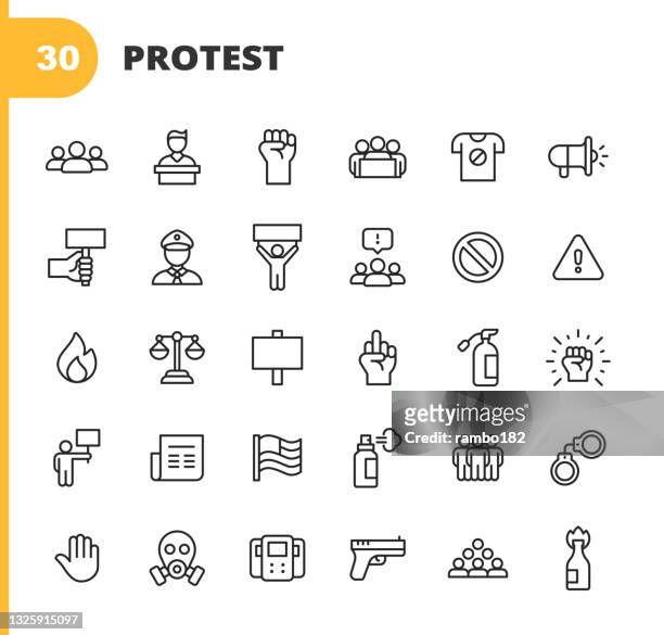 protest line icons. editable stroke. pixel perfect. for mobile and web. contains such icons as crowd, speech, justice, fist, banner, police, law, flag, gun, violence, location, politics, social justice, equality, diversity, government, freedom. - 示威 幅插畫檔、美工圖案、卡通及圖標