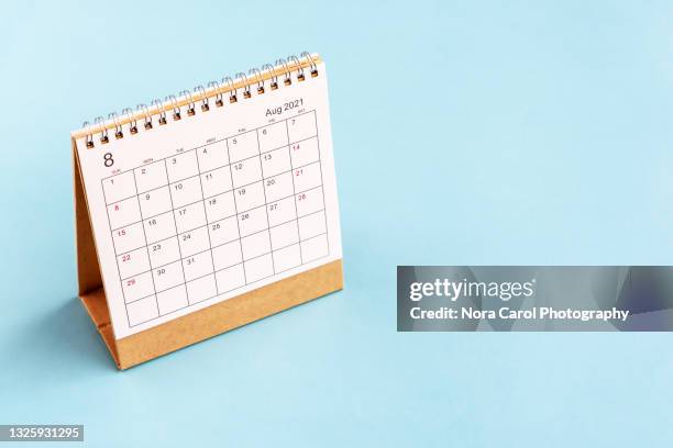 august 2021 calendar with copy space - calendar isolated bildbanksfoton och bilder